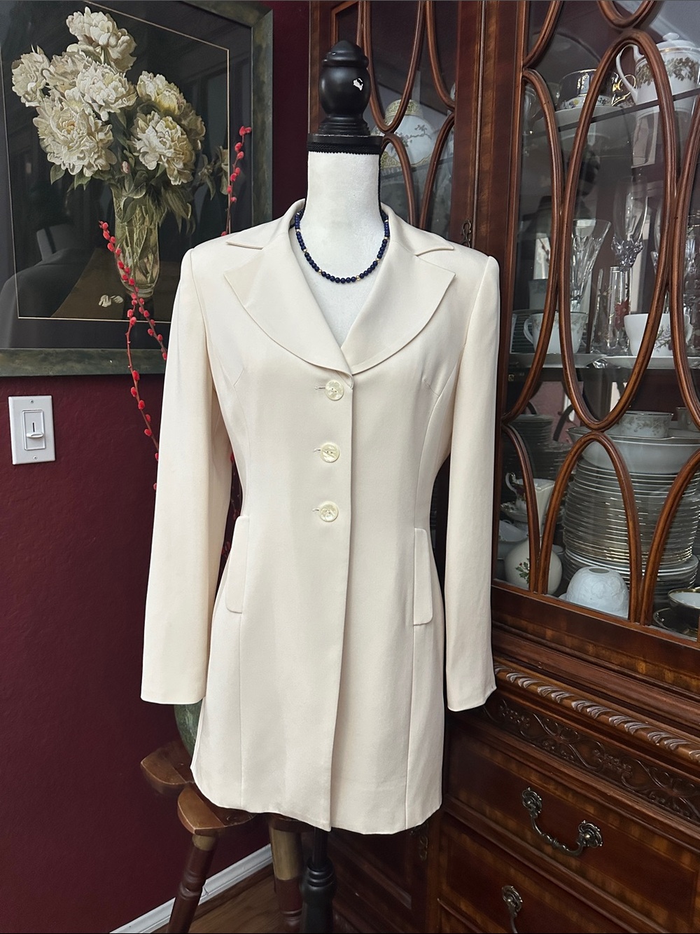 Hugo Buscati  Cream Women's Long Blazer Silk Coat - Classic Tailored Jacket